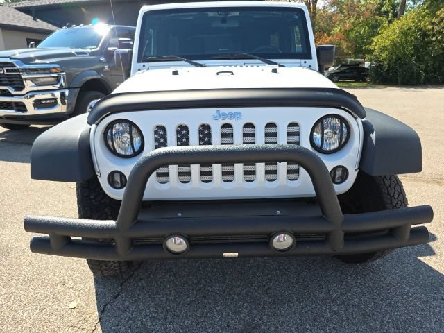 Used 2017 Jeep Wrangler Unlimited Sport w/ Connectivity Group AWD/4WD image 14