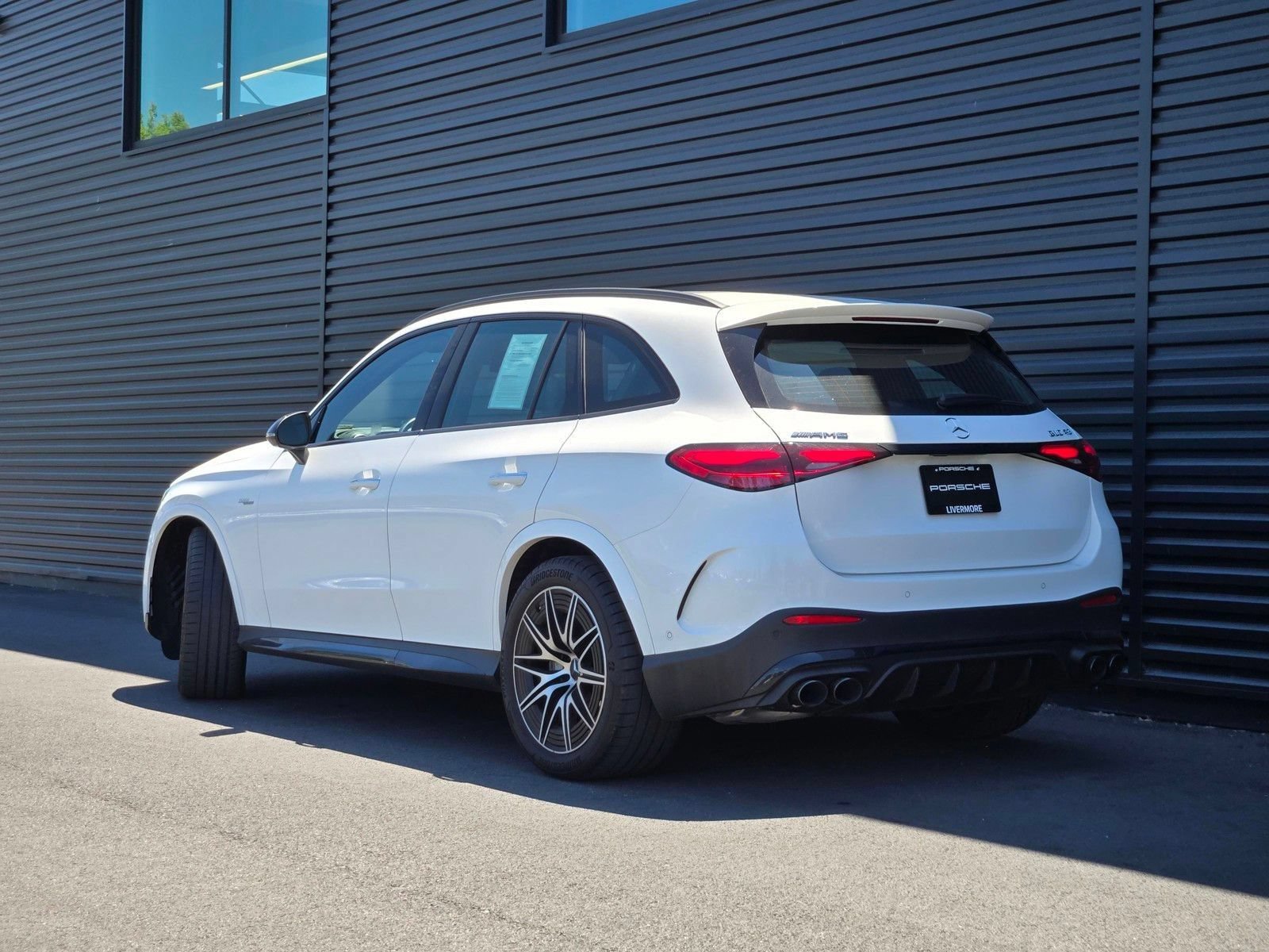 Used 2025 Mercedes-Benz GLC 43 AMG 4MATIC image 4