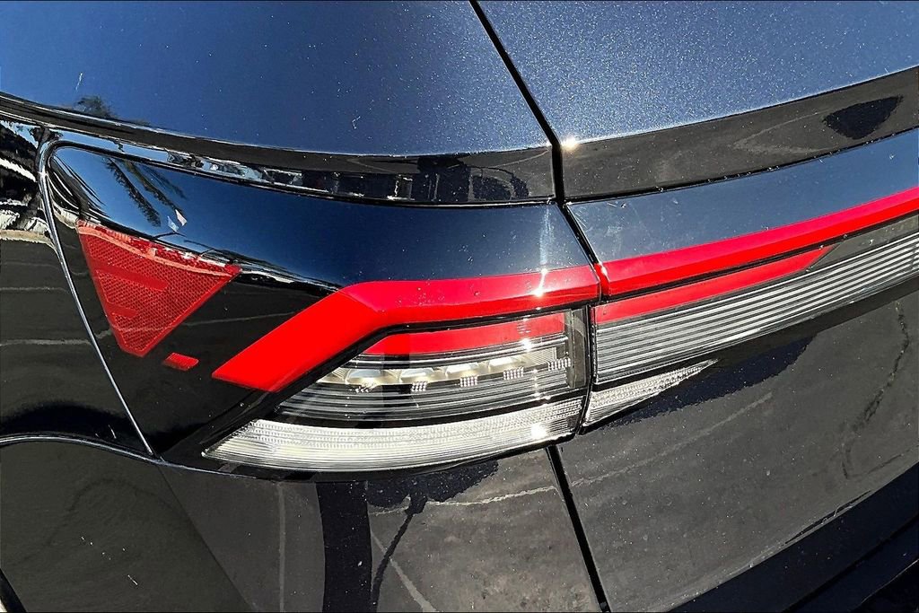 New 2026 Volkswagen Taos S image 24