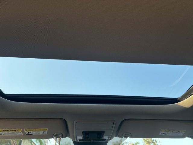 Used 2024 Honda Pilot Elite image 13