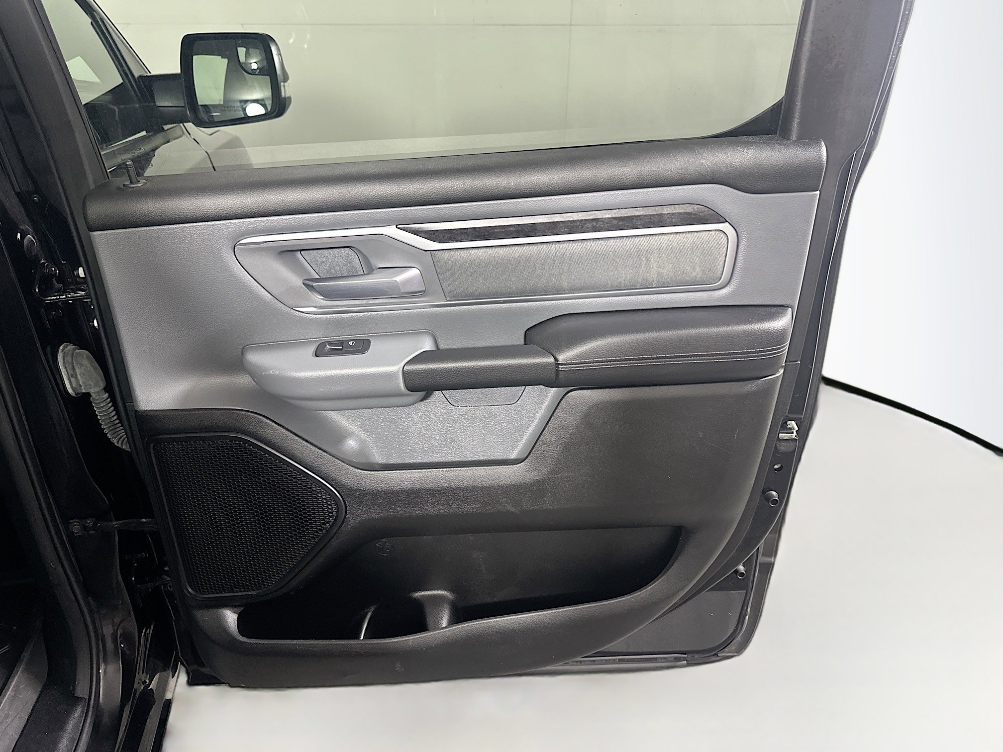 Used 2022 RAM 1500 Big Horn AWD/4WD image 28