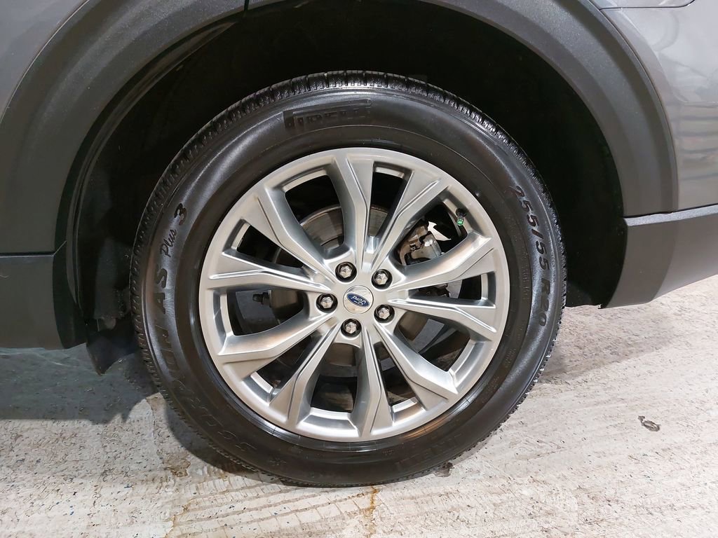 Used 2021 Ford Explorer XLT w/ Equipment Group 202A RWD image 35