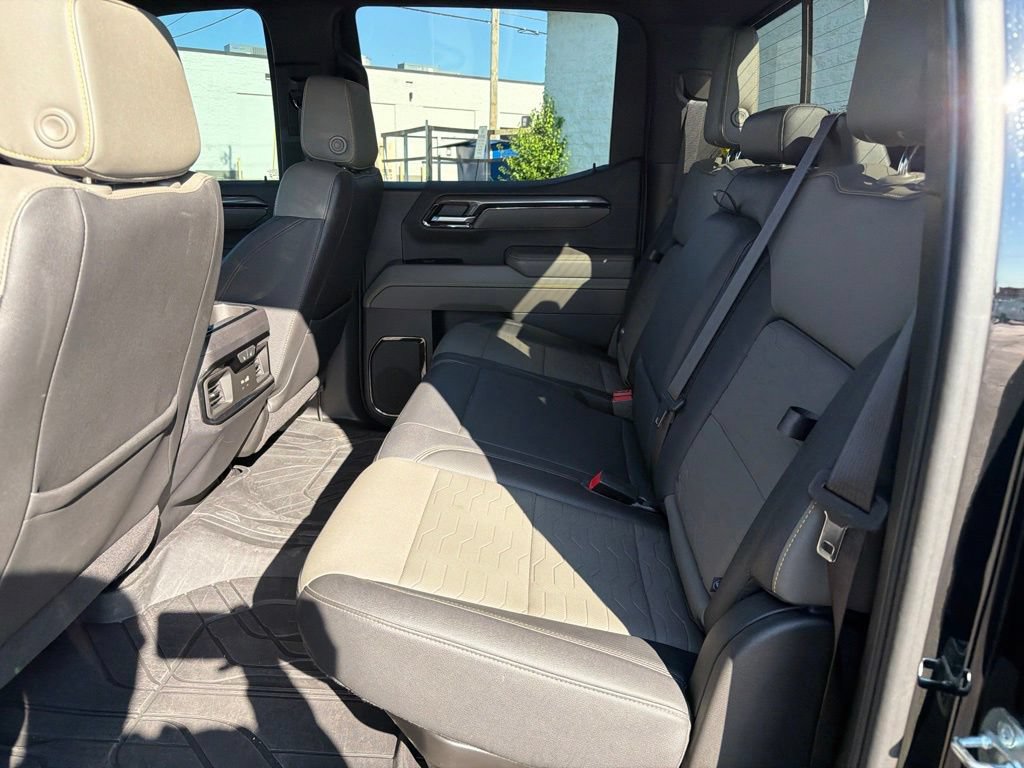 Used 2023 Chevrolet Silverado 1500 ZR2 w/ Technology Package AWD/4WD image 17