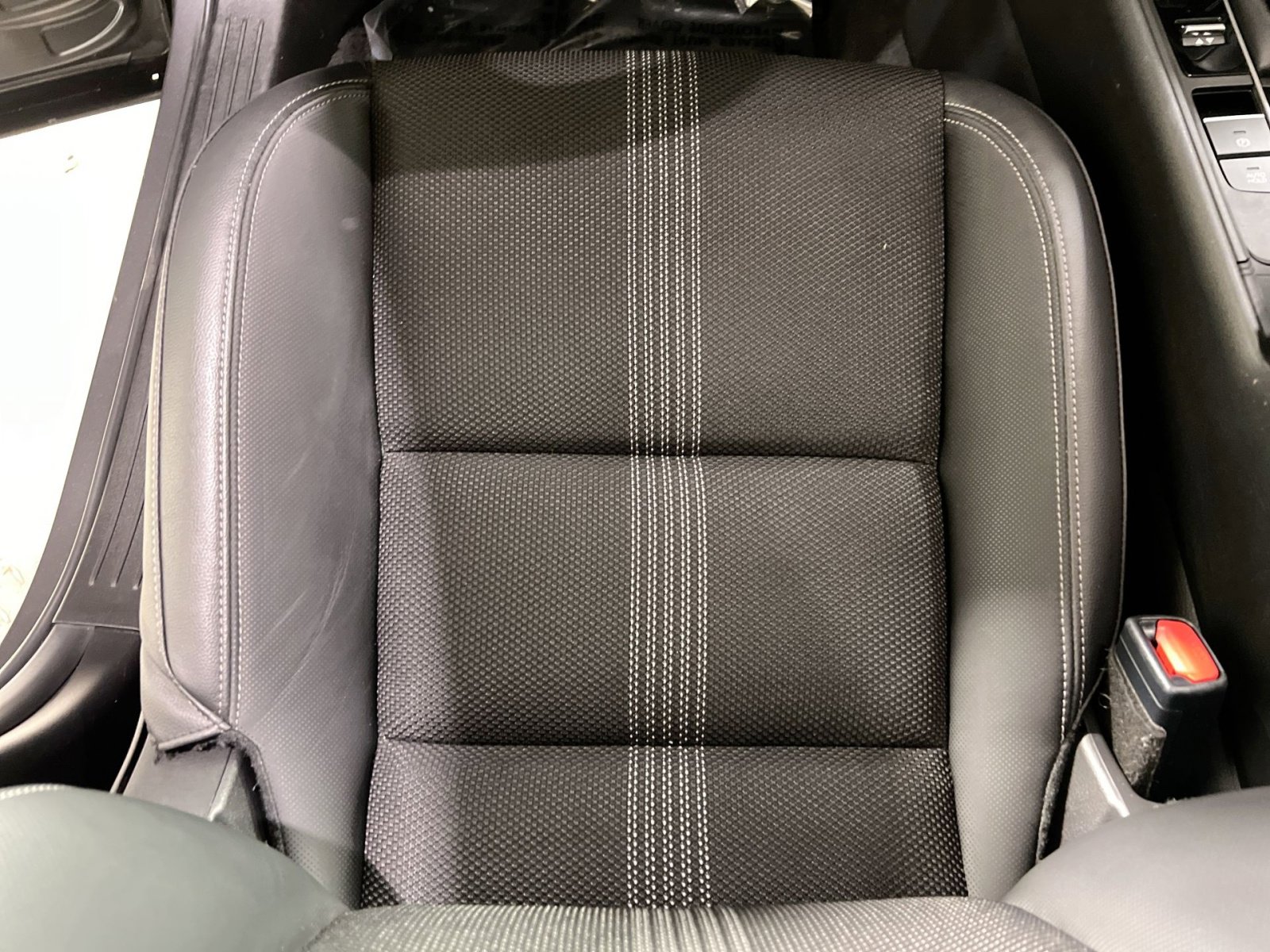 Used 2023 MAZDA CX-50 2.5 S w/ Cargo Package image 21