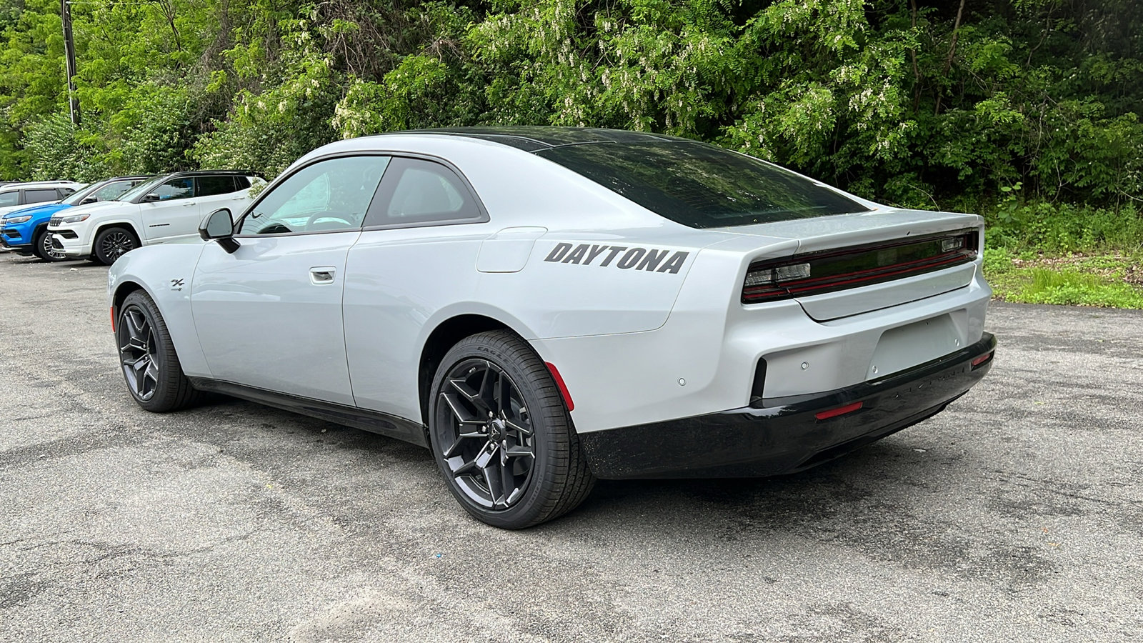 New 2024 Dodge Charger R/T w/ Plus Group image 5