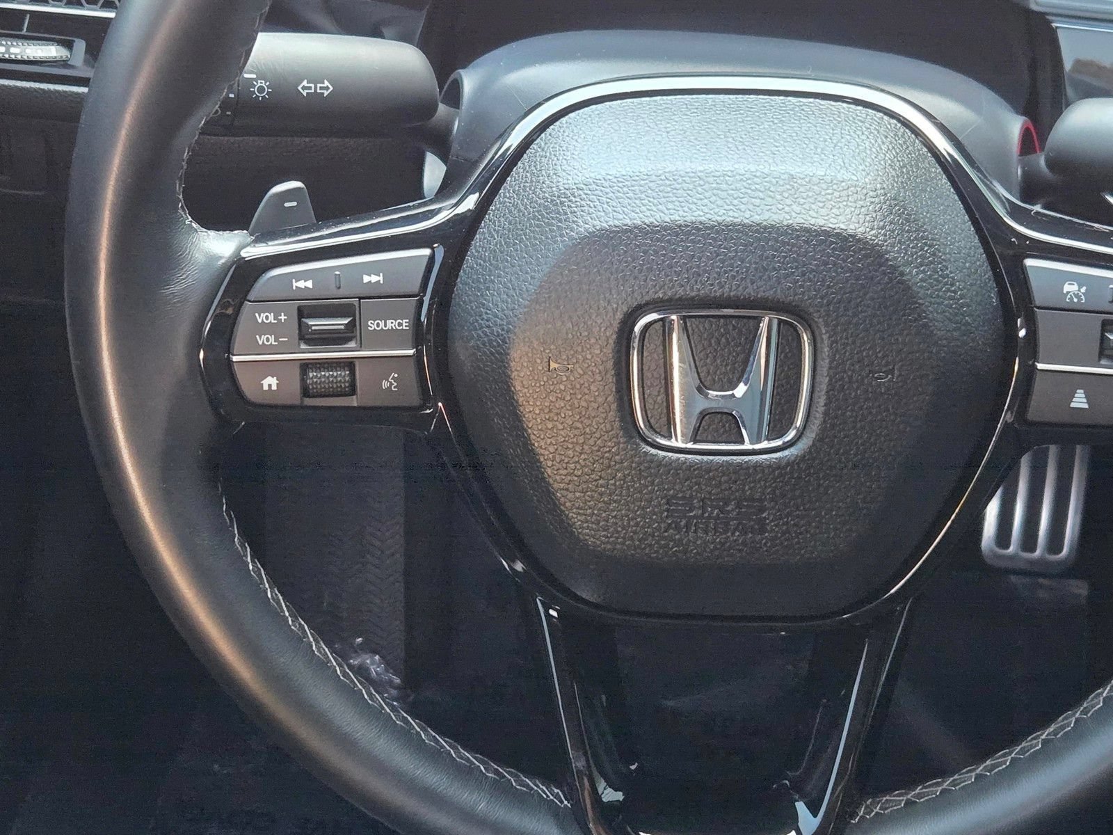 Used 2025 Honda Civic Sport image 15