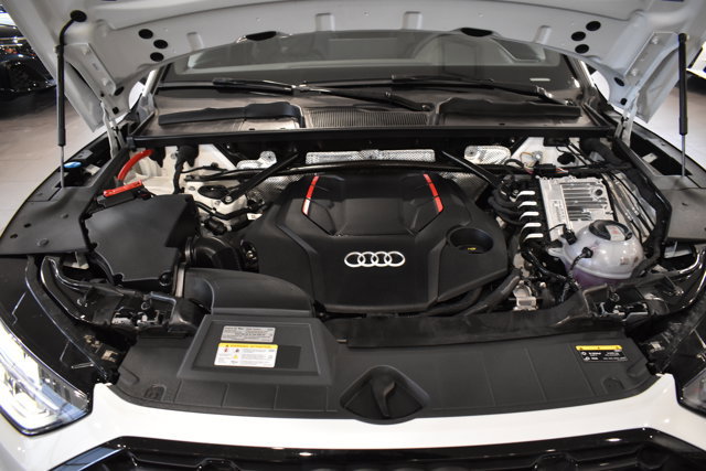 Used 2025 Audi SQ5 Premium Plus w/ Premium Plus Package image 40