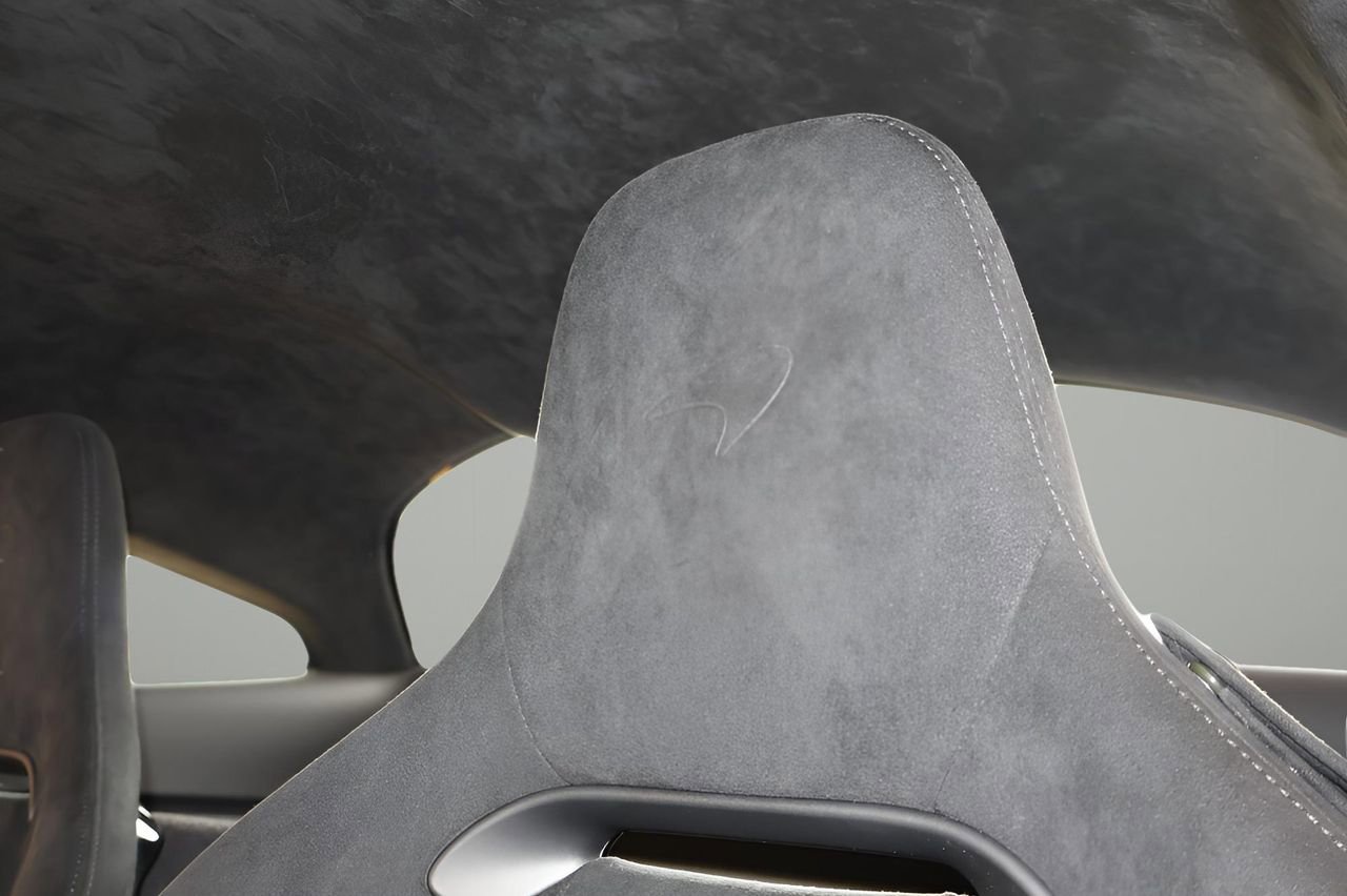 New 2026 McLaren Artura image 11