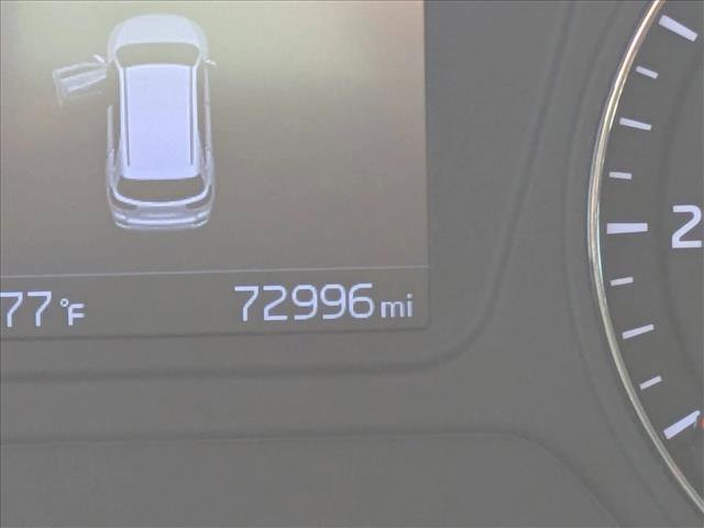 Used 2019 Kia Sorento S image 10