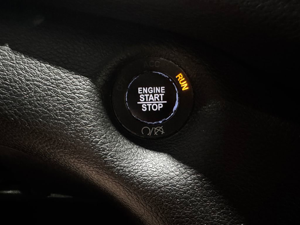 Used 2020 Jeep Cherokee Latitude Plus image 44