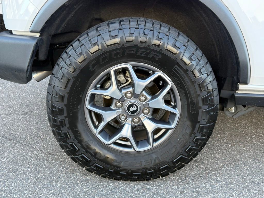 Used 2025 Ford Bronco 4-Door image 48