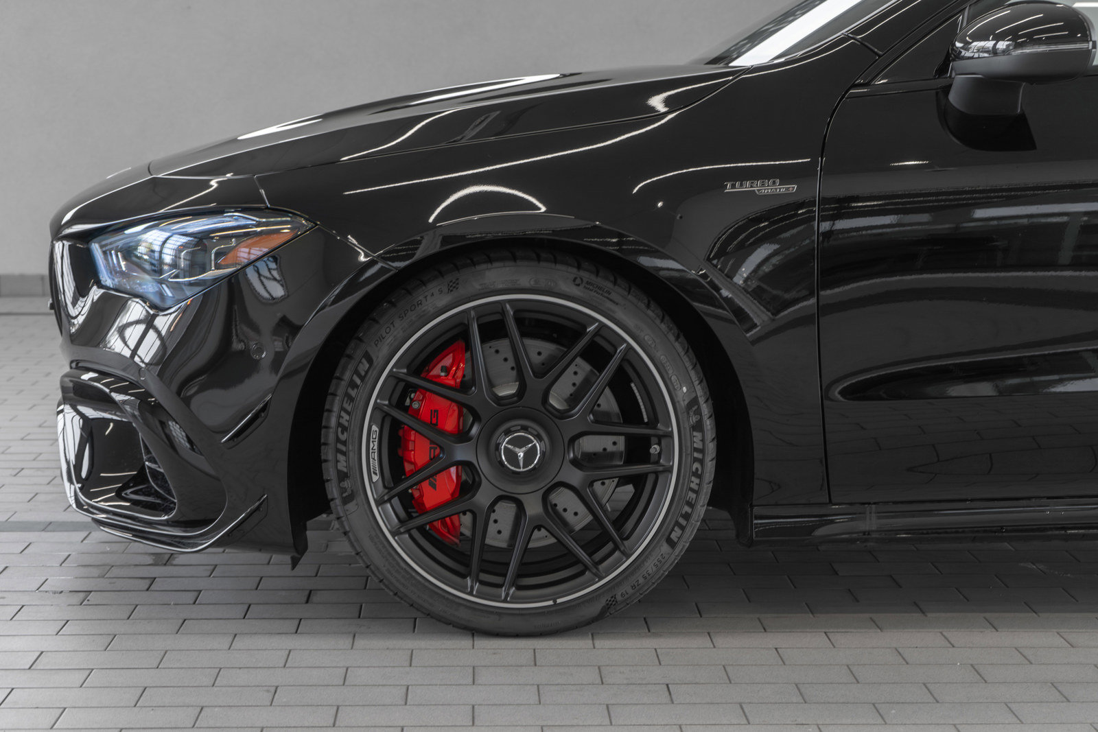 New 2025 Mercedes-Benz CLA 45 AMG 4MATIC image 4