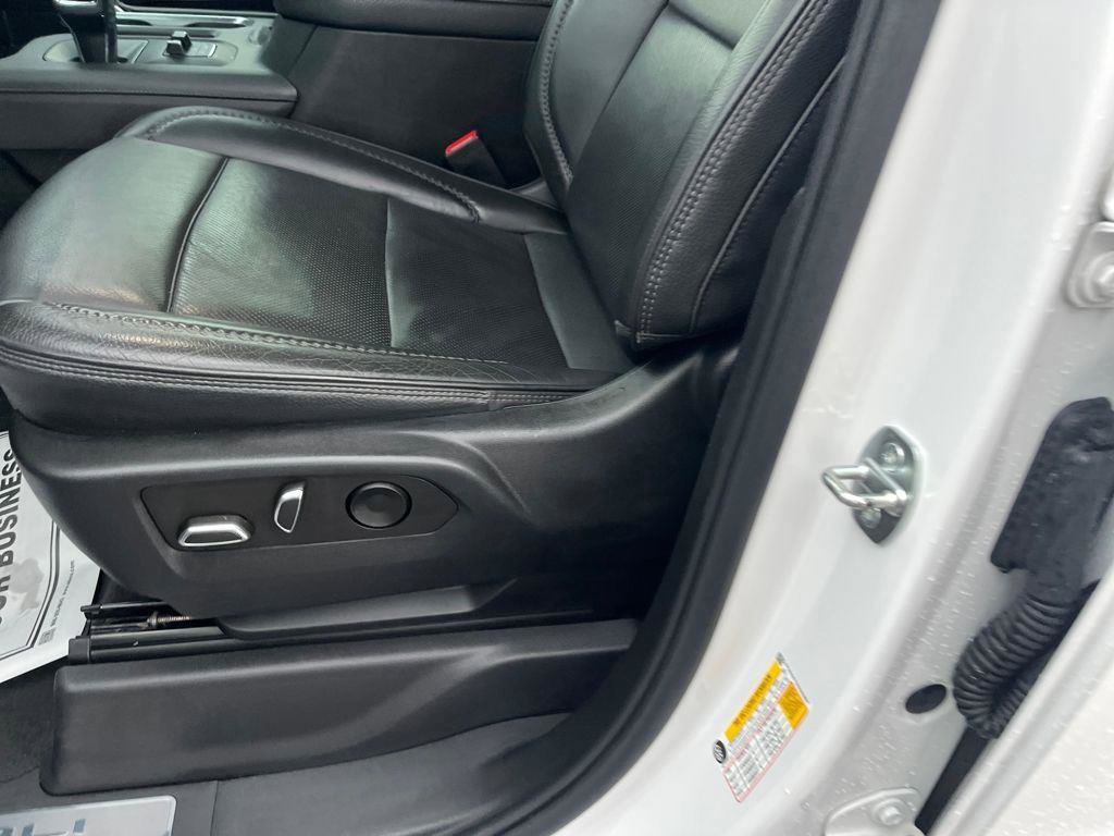 Used 2022 GMC Sierra 1500 Denali w/ Technology Package AWD/4WD image 20