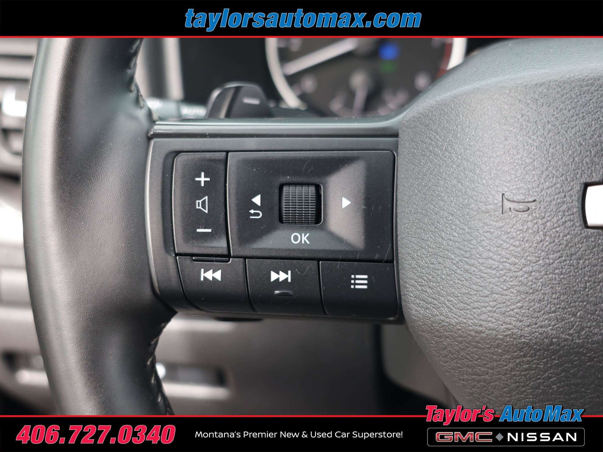 Used 2025 Nissan Rogue SV AWD/4WD image 23