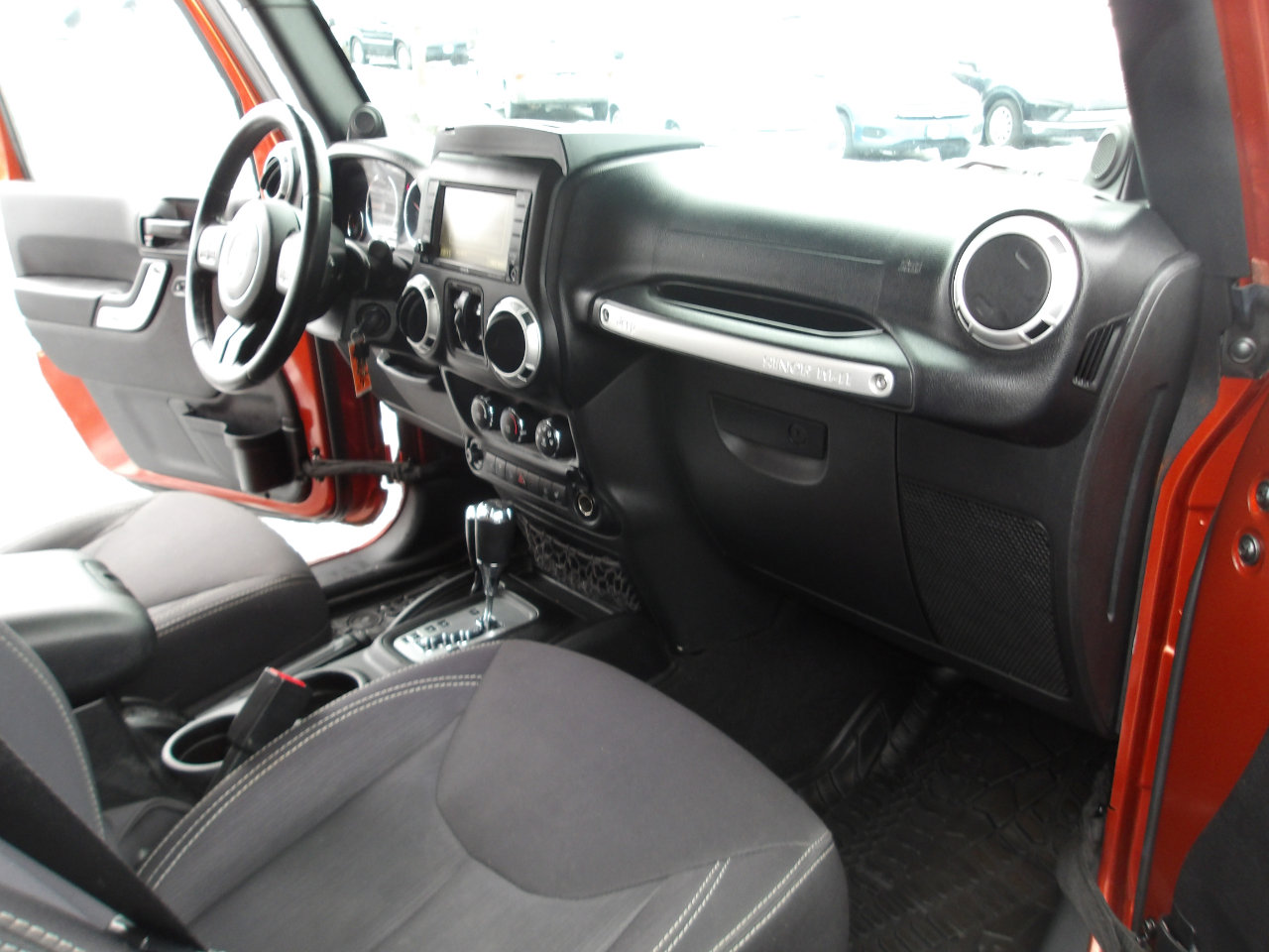 Used 2014 Jeep Wrangler Unlimited Sahara w/ Mopar Chrome Edition Group image 13