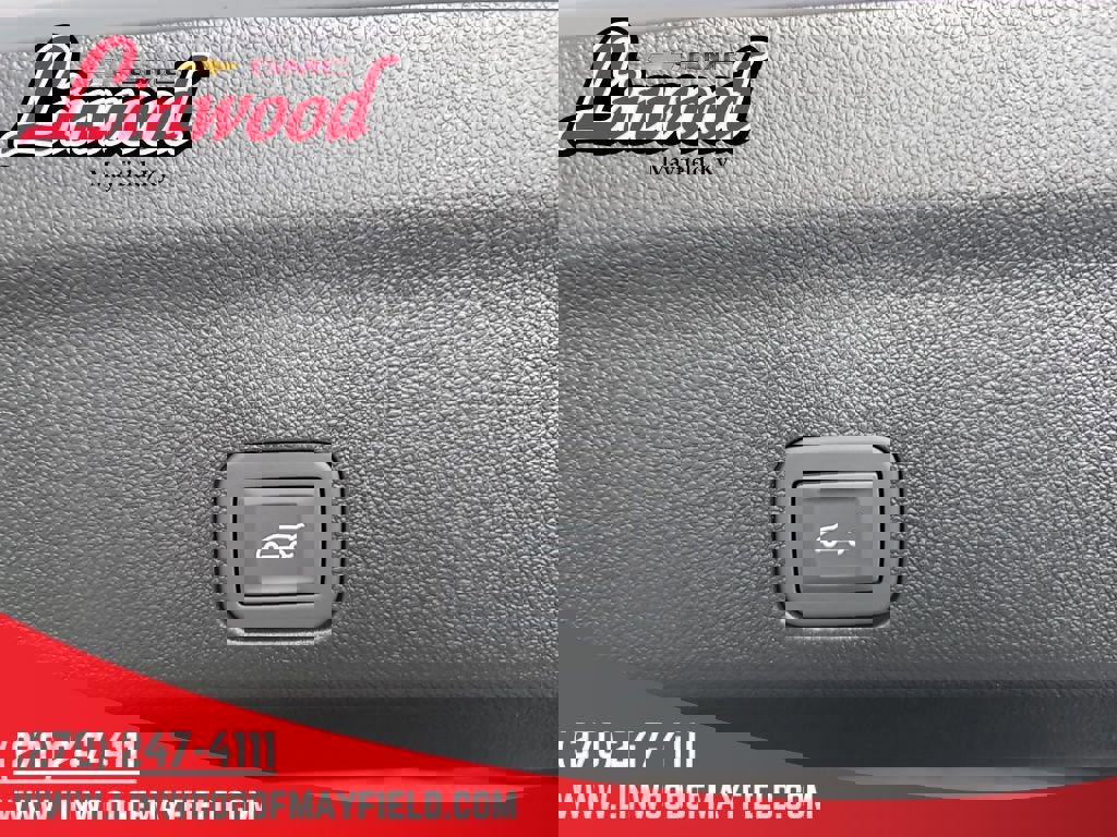 New 2026 GMC Yukon XL Denali w/ Denali Reserve Package image 14