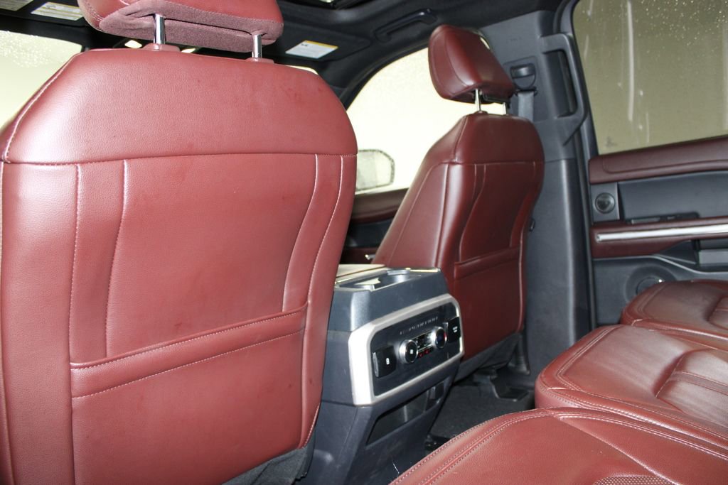 Used 2024 Ford Expedition Limited image 21