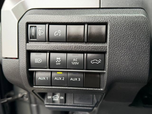 Used 2024 Toyota Tacoma TRD Off-Road w/ TRD Off Road Premium Package image 27