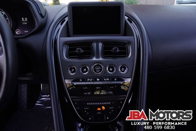 Used 2020 Aston Martin DB11 Coupe image 99