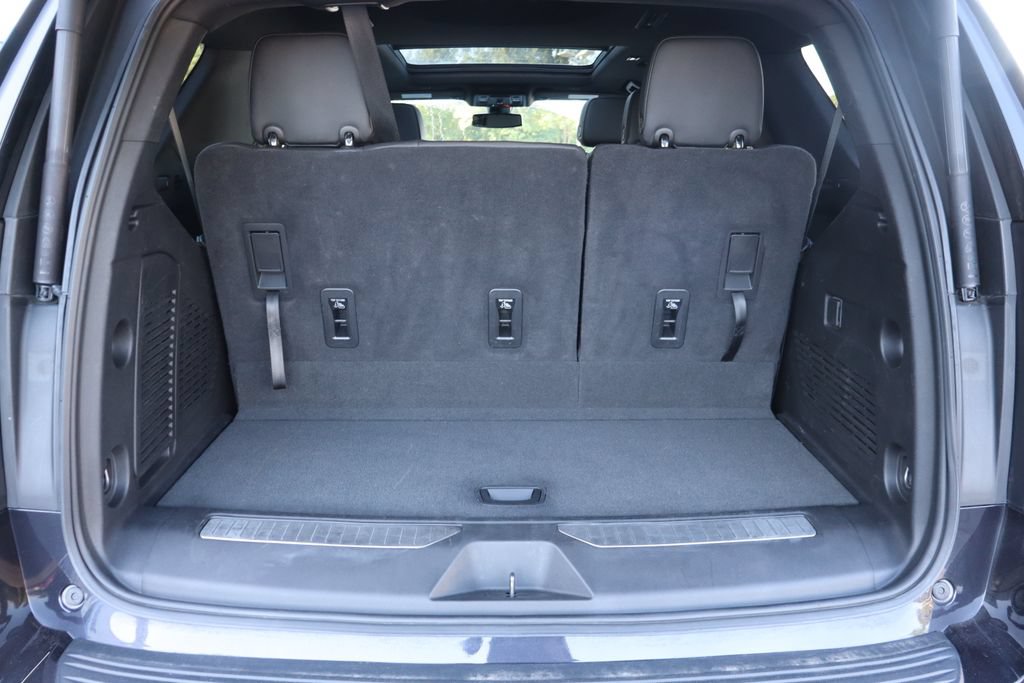 Used 2022 Chevrolet Tahoe RST AWD/4WD image 29