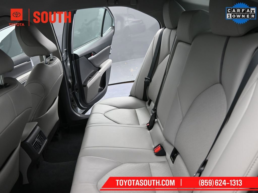 Used 2023 Toyota Camry XLE image 14