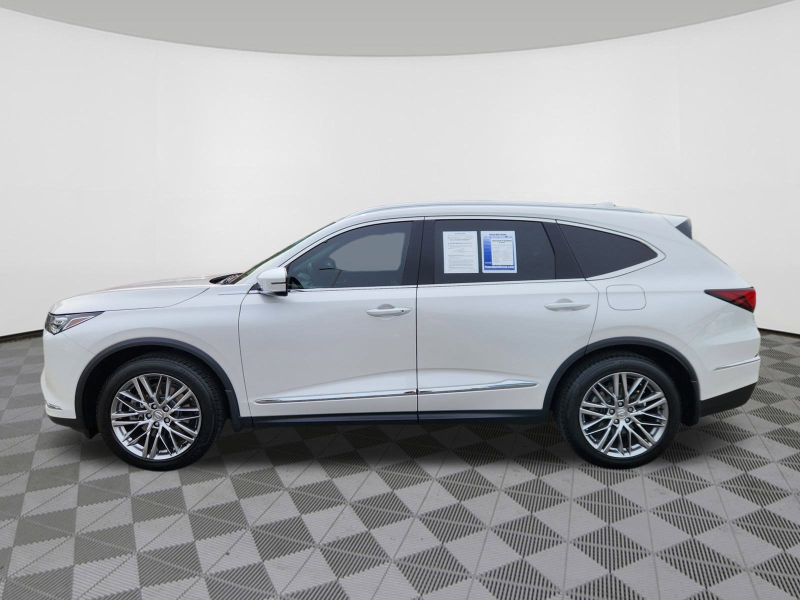Used 2024 Acura MDX SH-AWD w/ Advance Package image 5