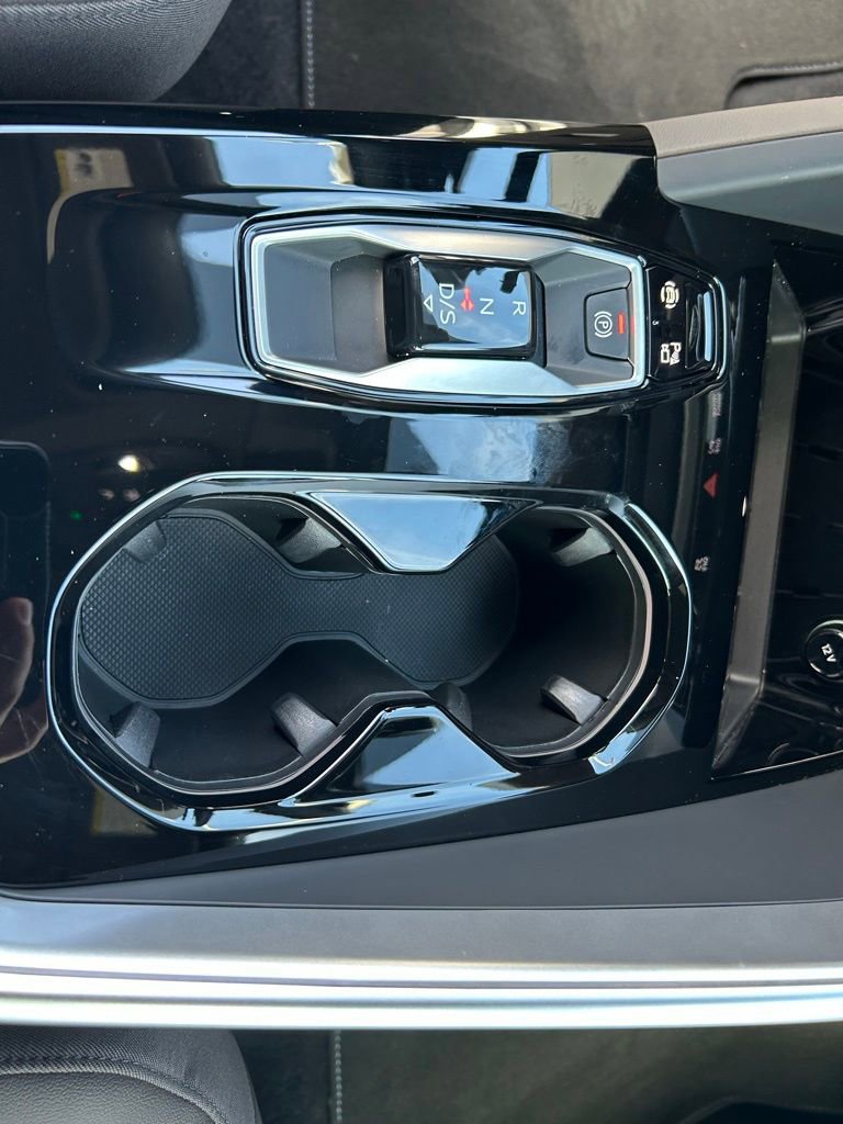 Used 2025 Audi Q5 Premium w/ Convenience Package image 30