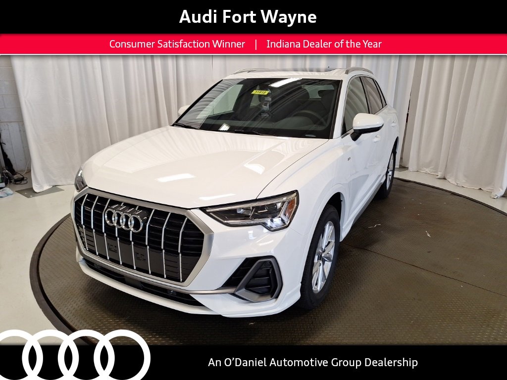 New 2025 Audi Q3 2.0T Premium