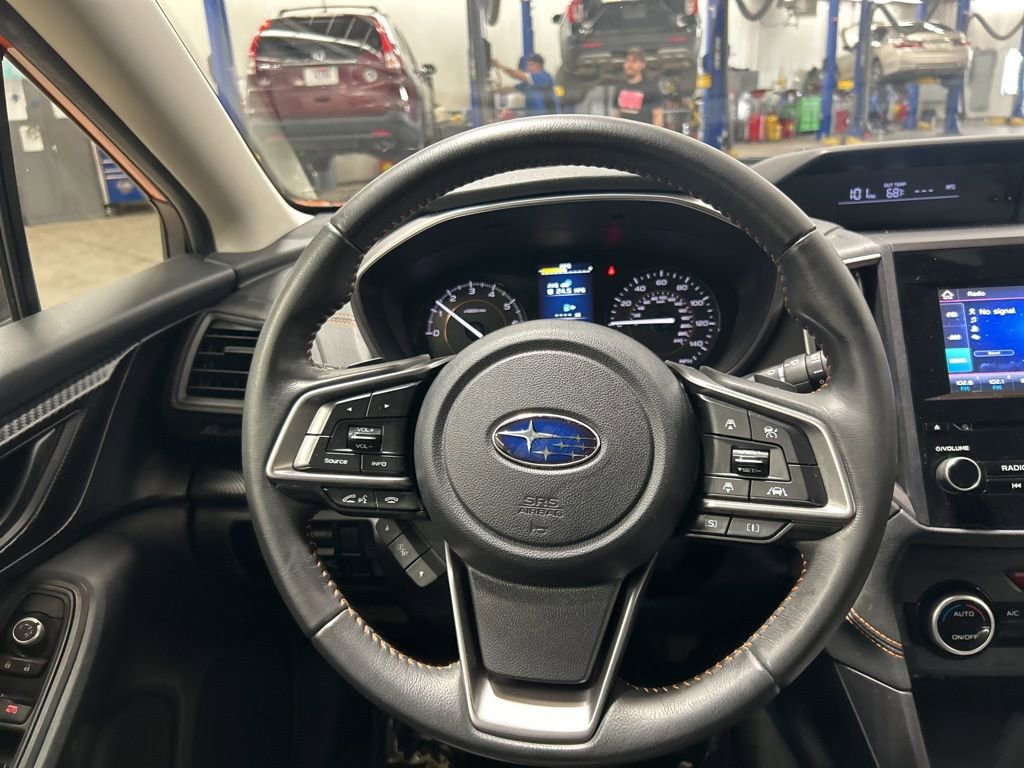 Used 2020 Subaru Crosstrek 2.0i Premium w/ Moonroof Package 1 AWD/4WD image 19