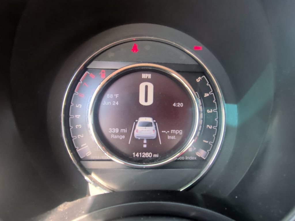 Used 2015 FIAT 500 Pop FWD image 16
