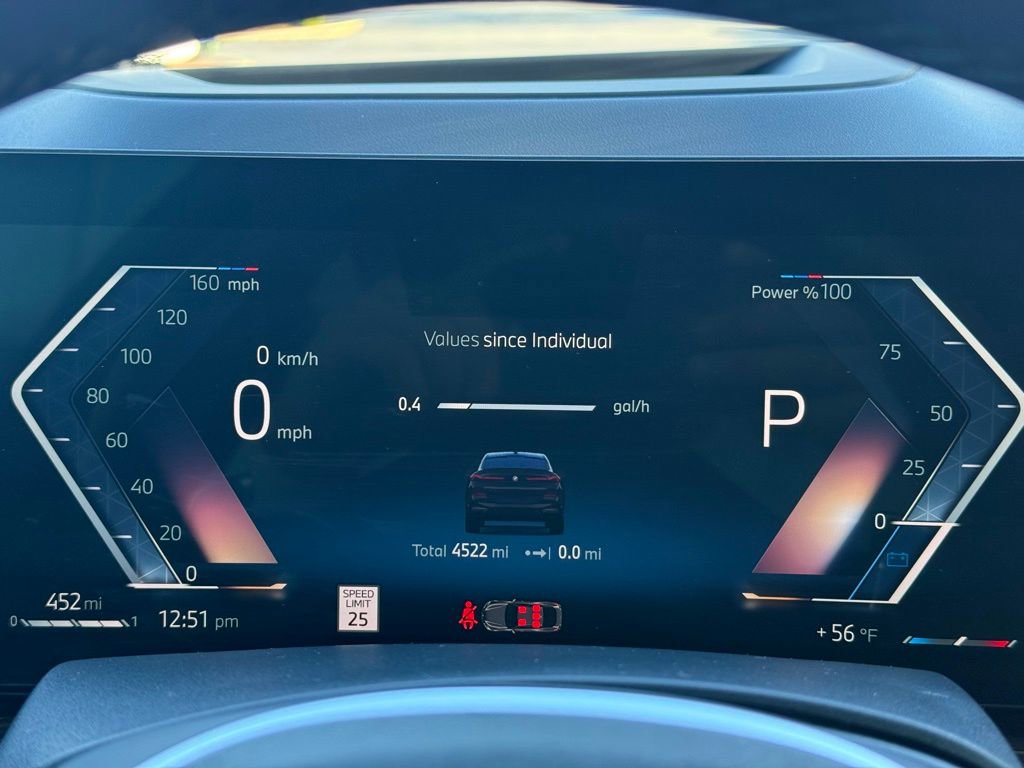 Used 2024 BMW X6 xDrive40i w/ Executive Package image 29