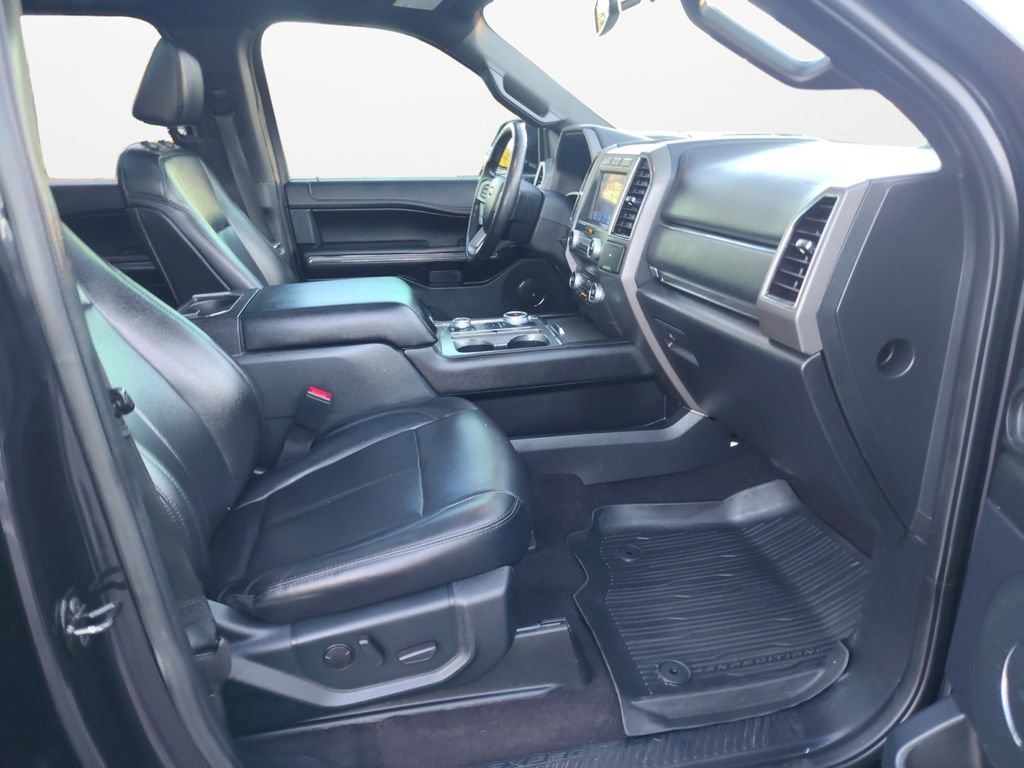 Used 2021 Ford Expedition XLT image 24