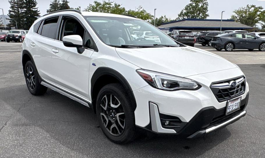 Used 2023 Subaru Crosstrek Hybrid AWD/4WD image 2