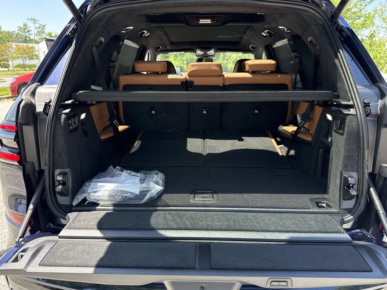 New 2026 BMW X7 xDrive40i w/ M Sport Package AWD/4WD image 29
