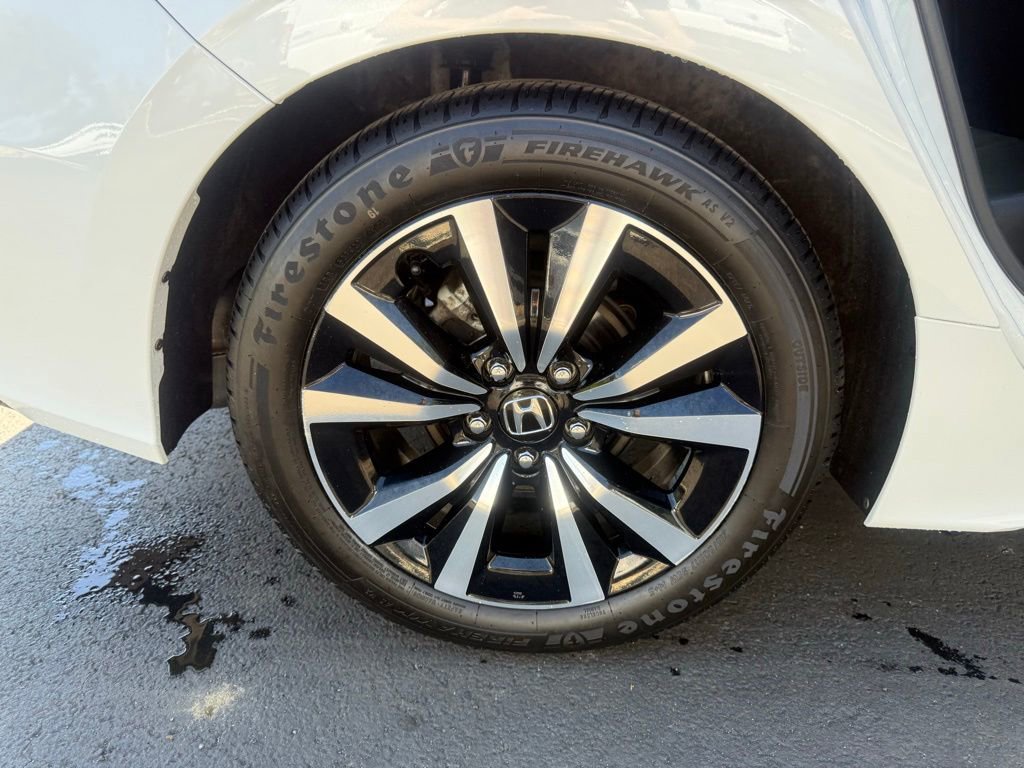 Used 2022 Honda Civic EX-L image 36
