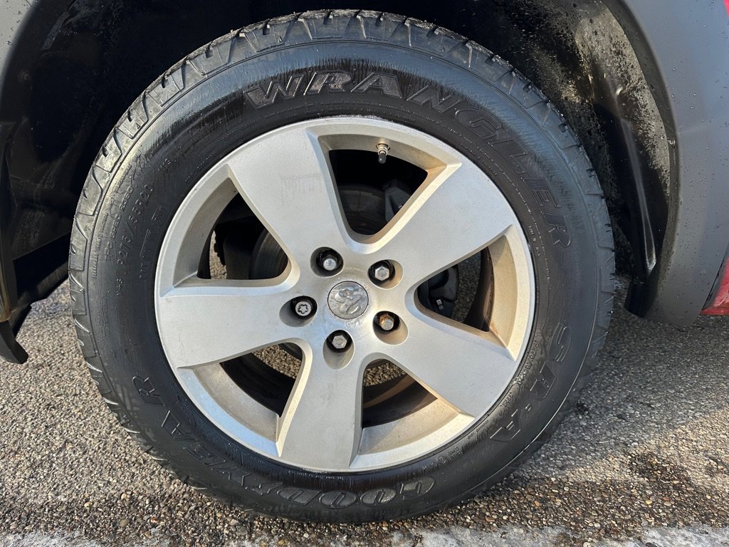 Used 2009 Dodge Ram 1500 Truck SLT w/ Popular Equipment Group image 17