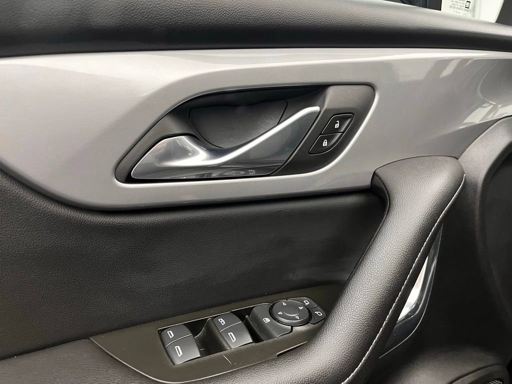 Used 2024 Chevrolet Blazer LT image 16