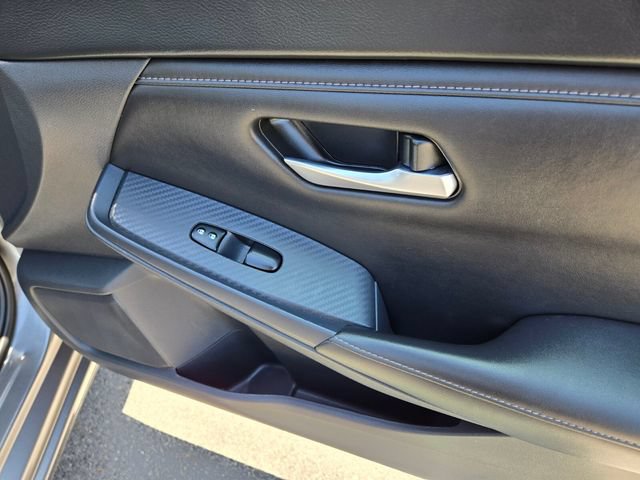 Used 2024 Nissan Sentra SV FWD image 24