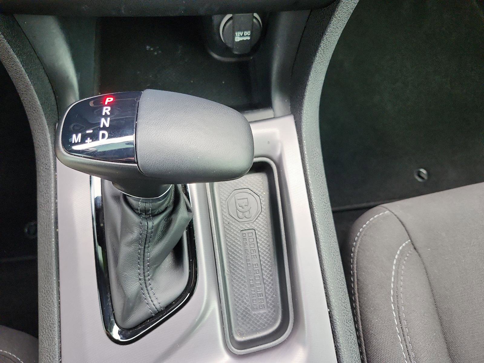 Used 2023 Dodge Charger R/T w/ Blacktop Package image 19