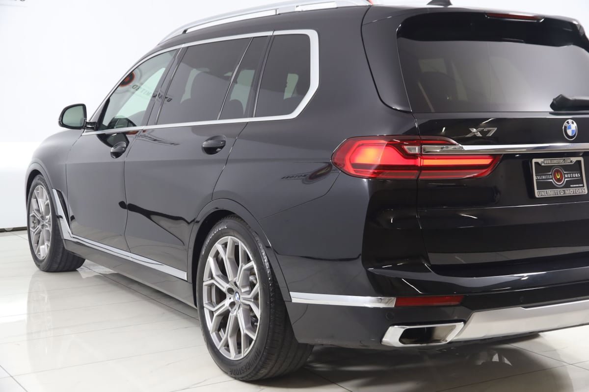 Used 2021 BMW X7 xDrive40i w/ Cold Weather Package AWD/4WD image 26