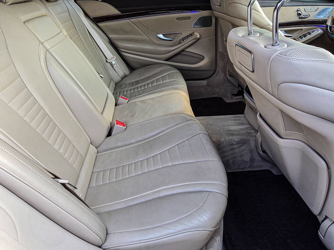 Used 2019 Mercedes-Benz S 560 Sedan image 38