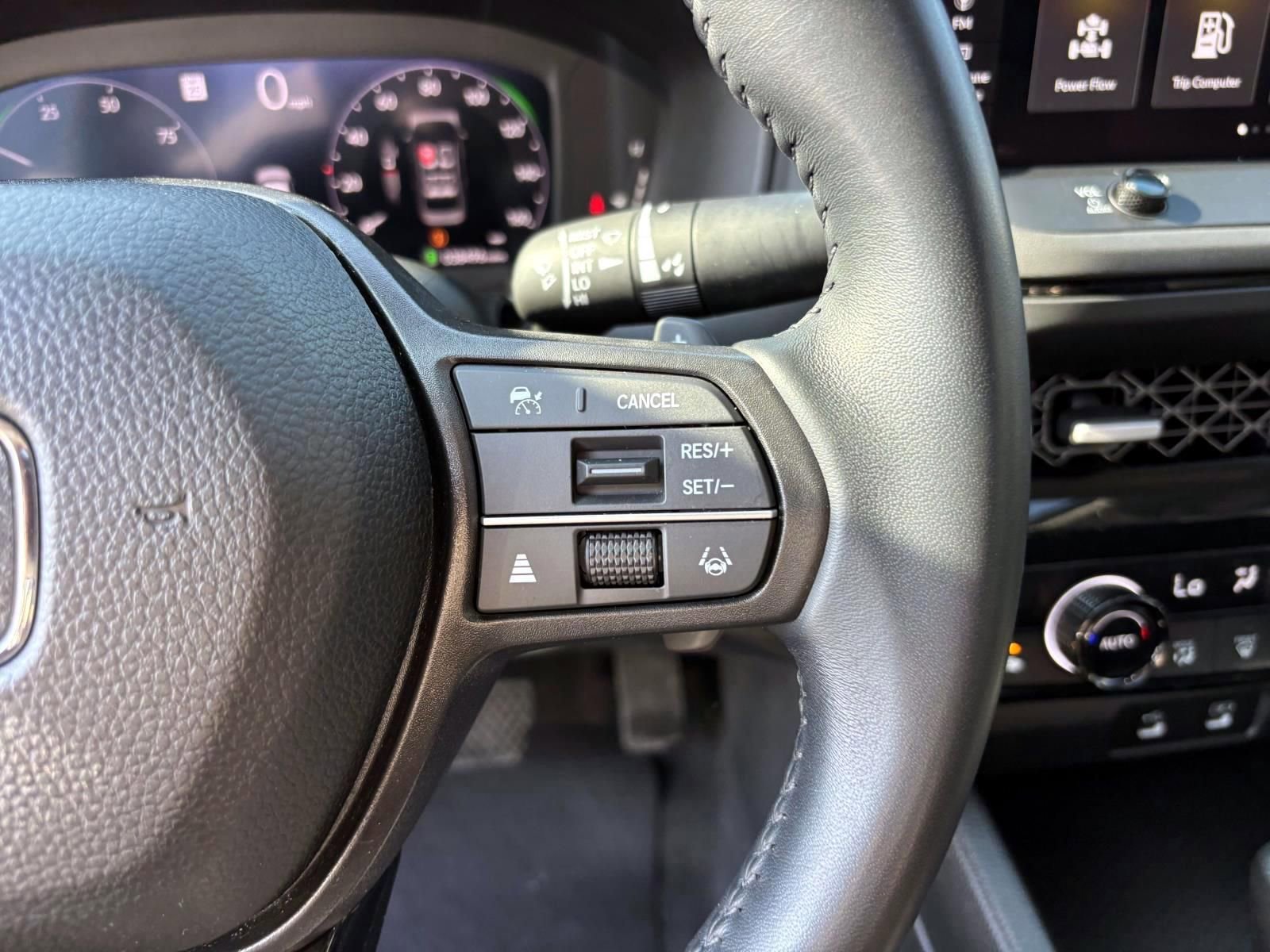 Used 2023 Honda Accord EX-L image 18