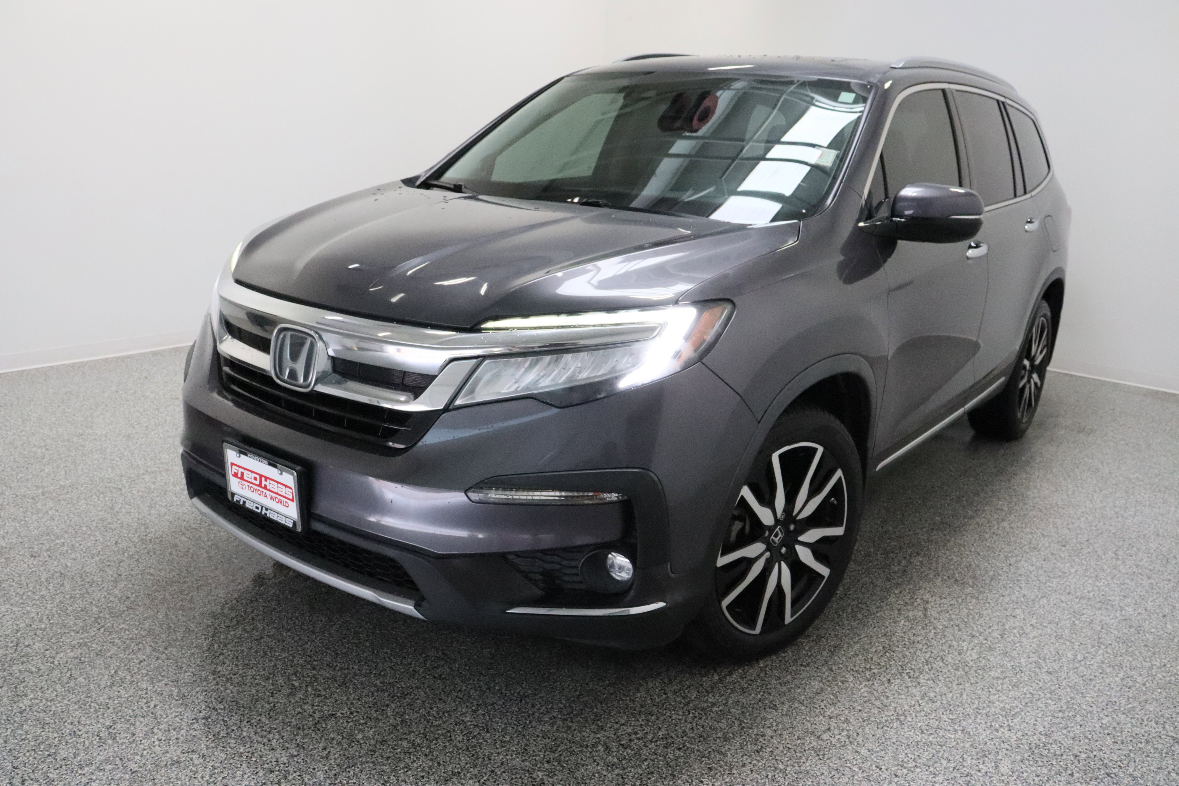 Used 2020 Honda Pilot Elite image 2