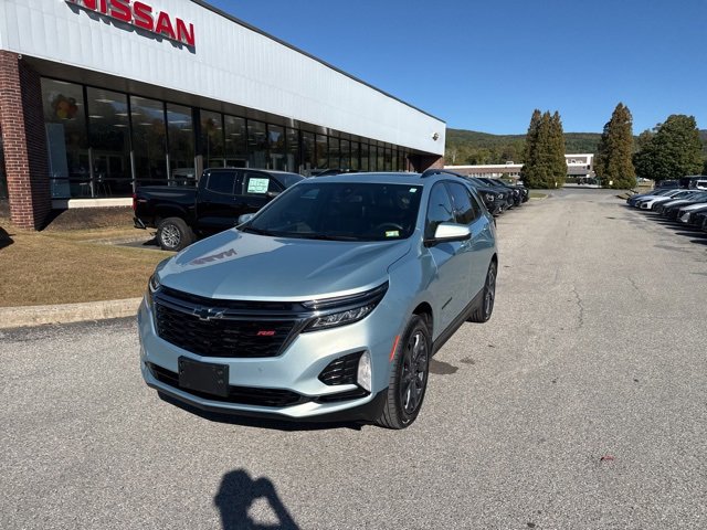 Used 2022 Chevrolet Equinox RS w/ RS Leather Package image 4