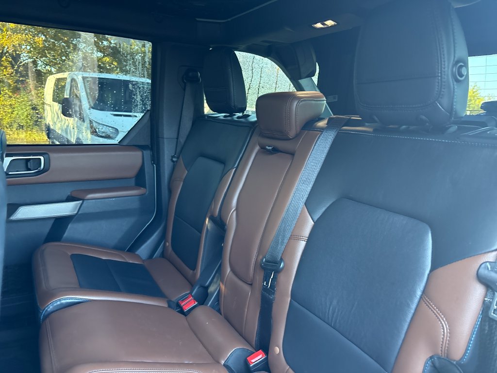 Used 2021 Ford Bronco Outer Banks AWD/4WD image 14