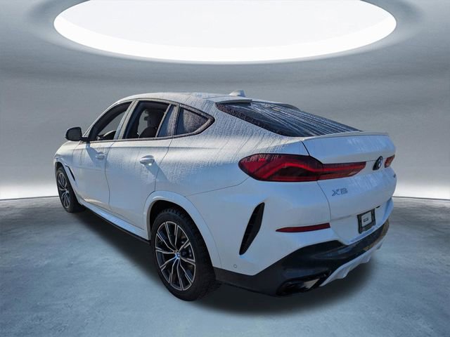 Used 2023 BMW X6 xDrive40i w/ M Sport Package image 6