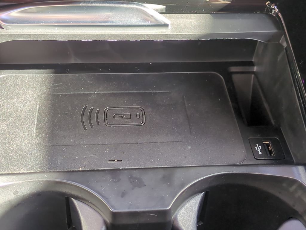 Used 2025 BMW X4 M40i image 25