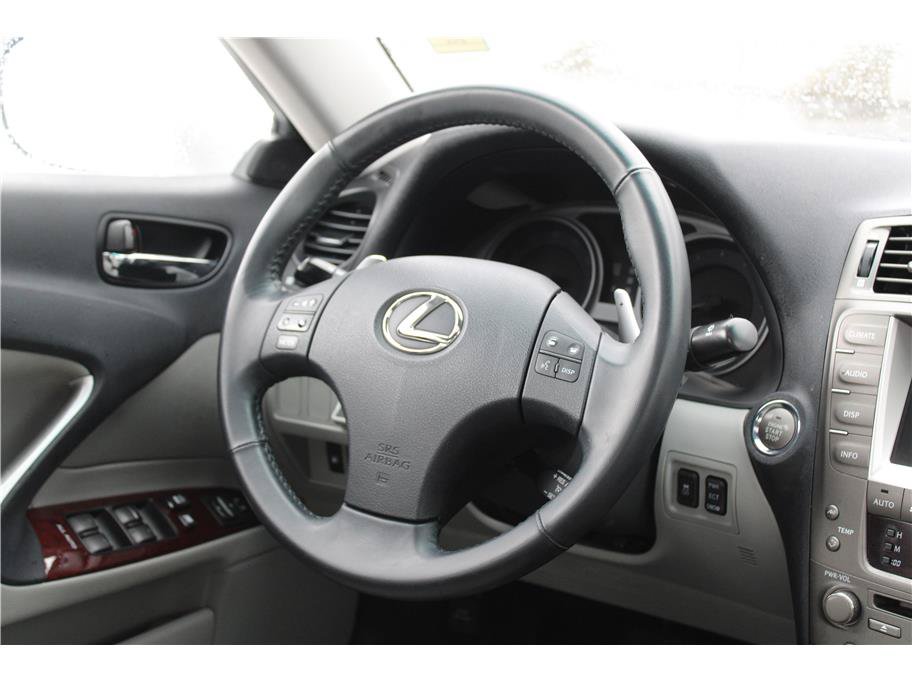 Used 2008 Lexus IS 250 w/ Premium Pkg RWD image 17