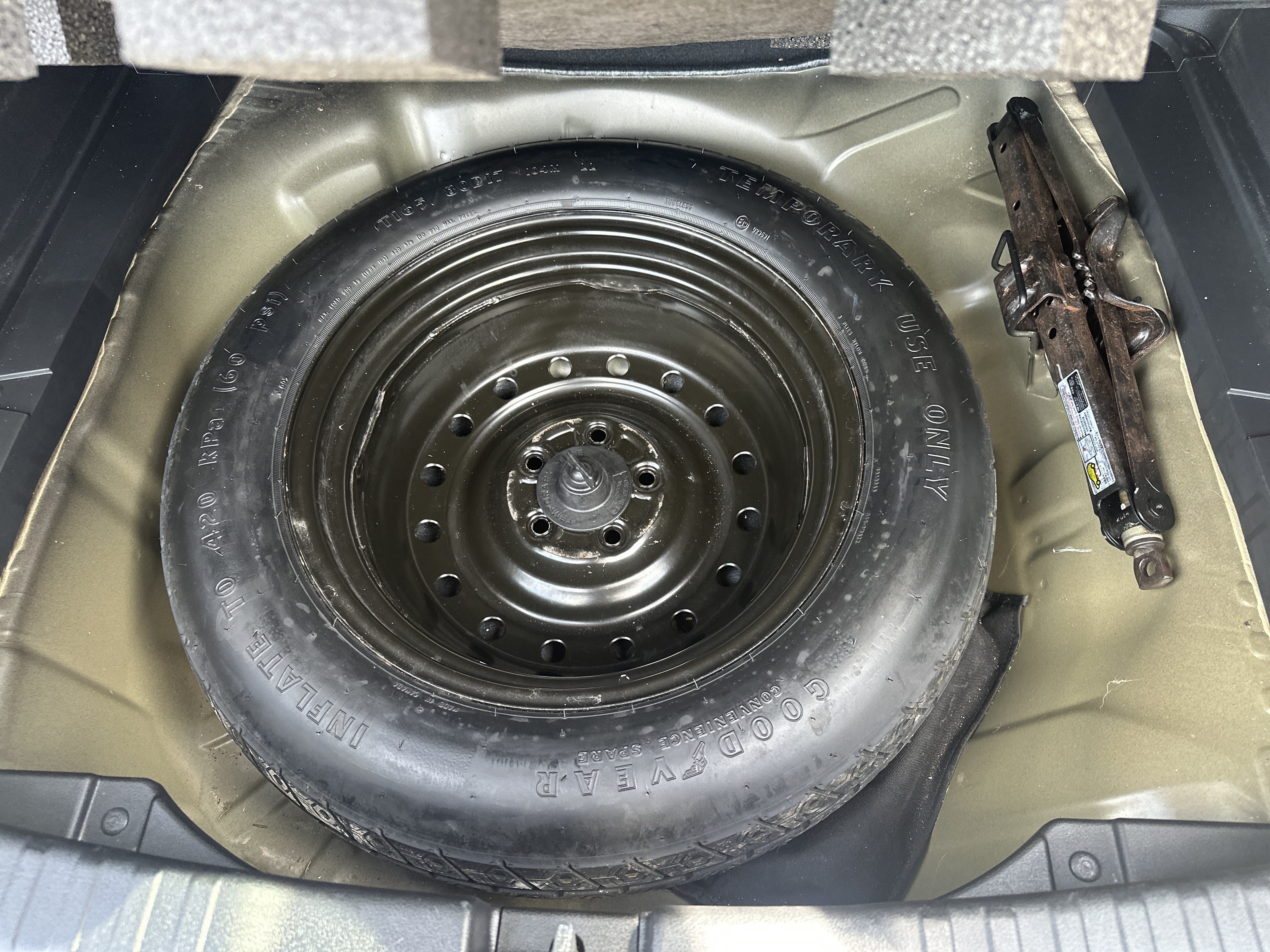 Used 2014 Honda CR-V EX-L image 29