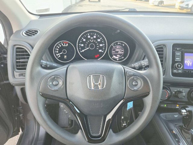 Used 2019 Honda HR-V LX image 15